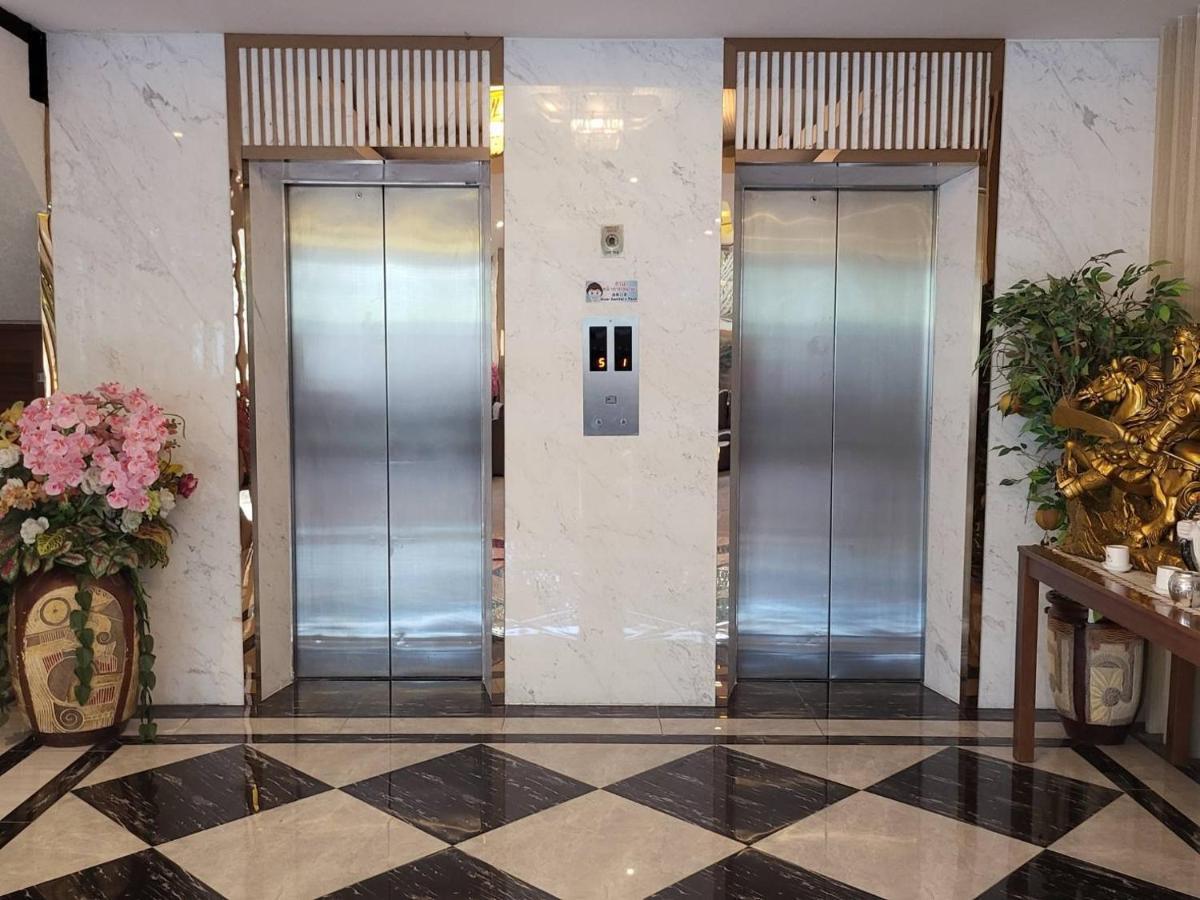 Three Seasons Bangkok Hotel Exterior foto